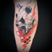 Тату панда на икре